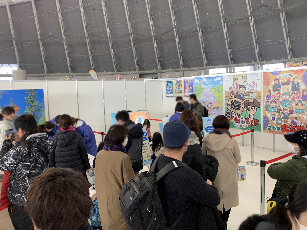 かおだしデジタルパネルの機材と設置風景 (雪まつり2020)