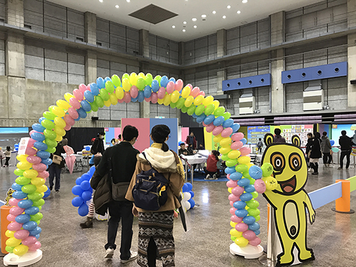 岡山トヨタ サイキックパワー体験中