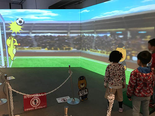 会場全体の賑わい2 (こむこむ 2019)