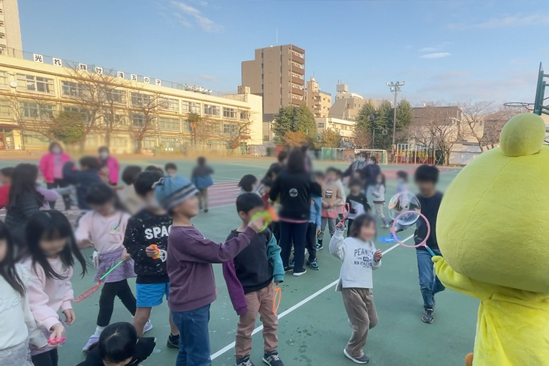 青空とシャボン玉